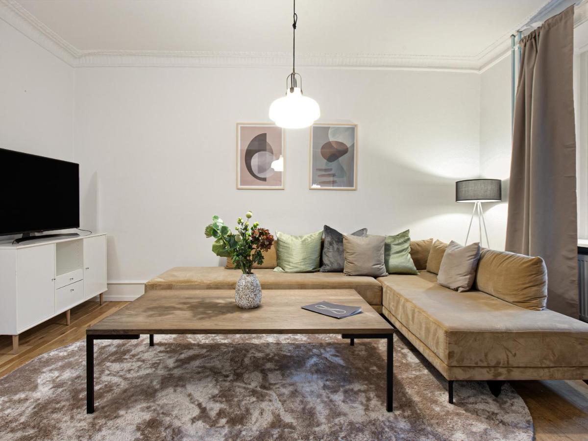Gorgeuos Three-bedroom Apartment in Historical Copenhagen Copenhaga Exterior foto